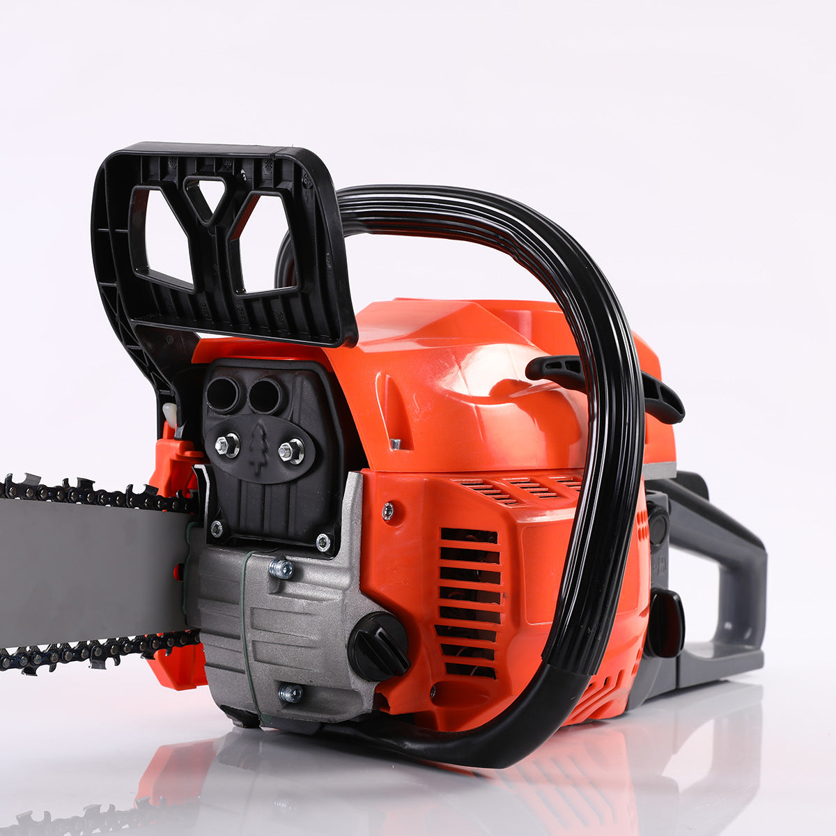 Portable Gasoline Chain Saw