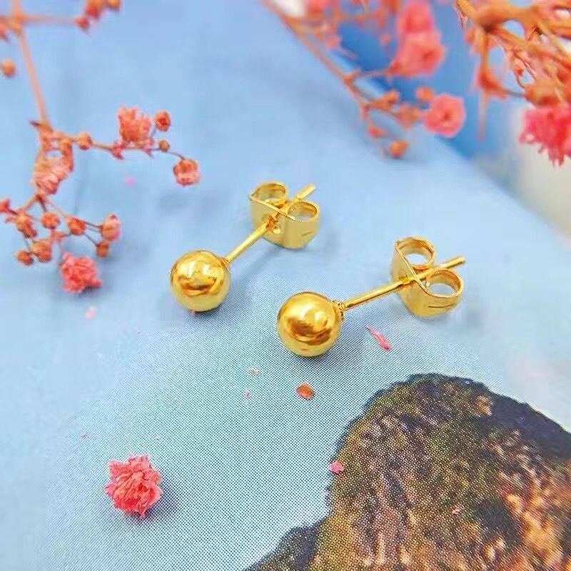 18K Gold Earrings